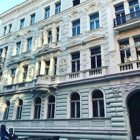 Centre Armani Prague